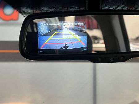 2020-Hyundai-H-1-25-CRDi-Elite-Auto-12-seat_13
