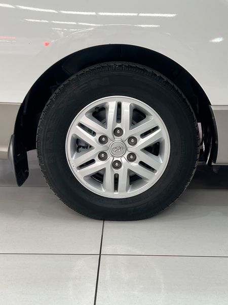 2020-Hyundai-H-1-25-CRDi-Elite-Auto-12-seat_5