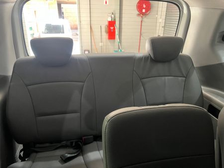 2020-Hyundai-H-1-25-CRDi-Elite-Auto-12-seat_6