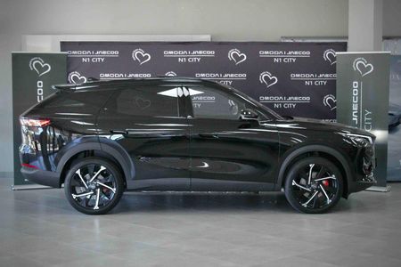 2026-Omoda-C7-15T-SHS-DHT-Phev_3
