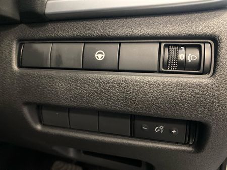 2026-Nissan-X-Trail-25-Acenta-Auto_22