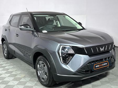 2025-Mahindra-XUV-3XO-12T-MX3_14