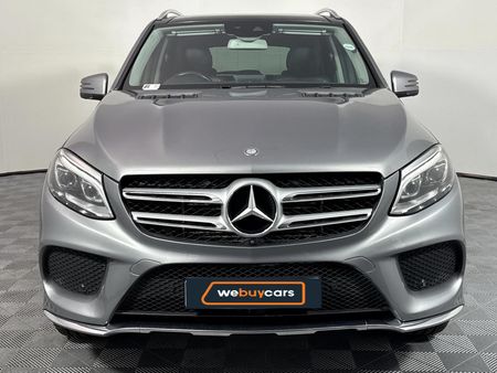 2016-Mercedes-Benz-GLE-350d-4Matic_13