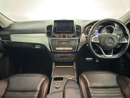 2016-Mercedes-Benz-GLE-350d-4Matic_1