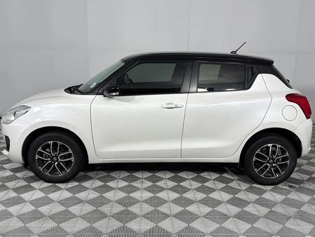 2023-Suzuki-Swift-12-GLX-Auto_19