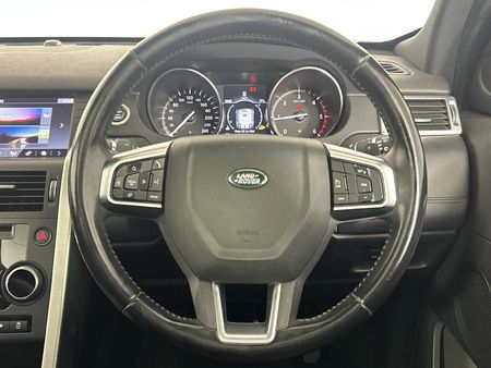 2017-Land-Rover-Discovery-Sport-20i4-D-HSE-Lux_12