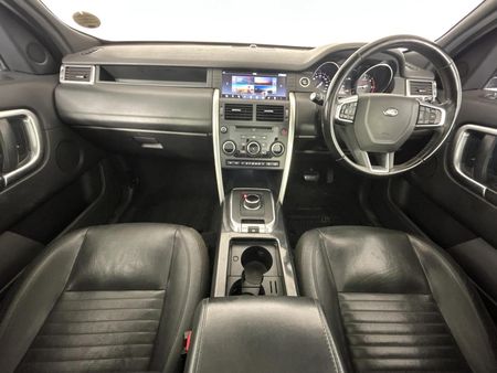 2017-Land-Rover-Discovery-Sport-20i4-D-HSE-Lux_1