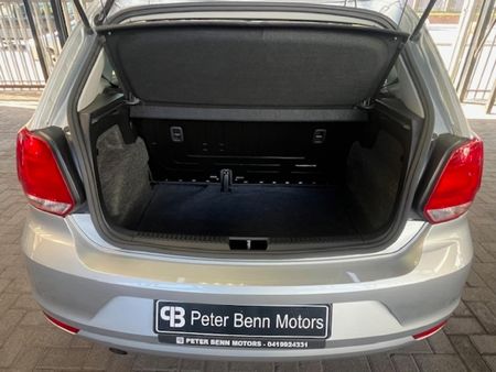 2023-Volkswagen-Polo-Vivo-16-Highline-5-dr_8