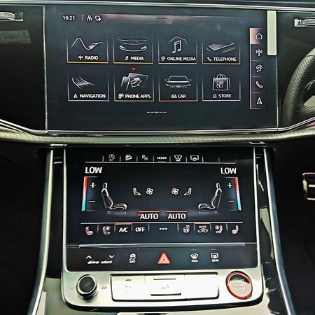 2026-Audi-RSQ8-SUV-PERFORMANCE-QUATTRO-TIPTRONIC_27