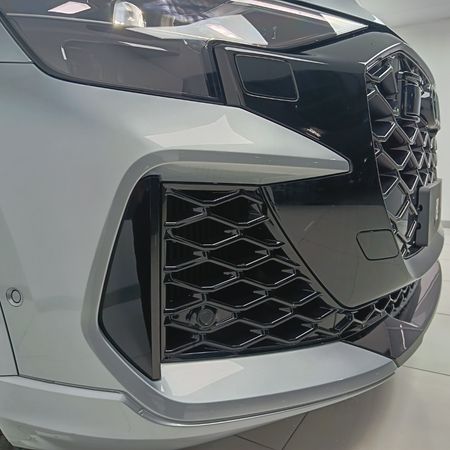 2026-Audi-RSQ8-SUV-PERFORMANCE-QUATTRO-TIPTRONIC_2