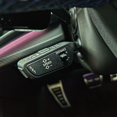 2026-Audi-RSQ8-SUV-PERFORMANCE-QUATTRO-TIPTRONIC_47