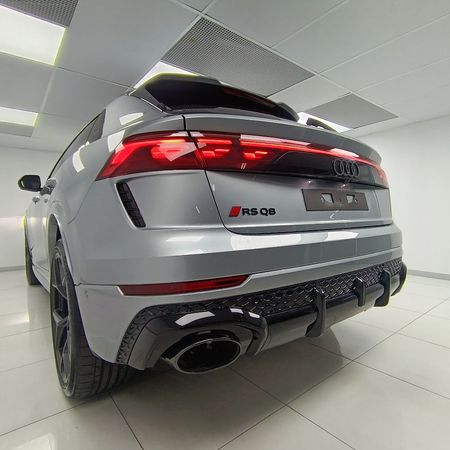 2026-Audi-RSQ8-SUV-PERFORMANCE-QUATTRO-TIPTRONIC_5