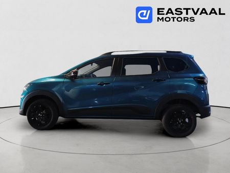 2026-Renault-Triber-10-Techno_3