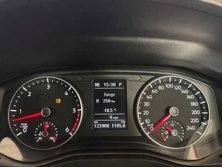 2018-Volkswagen-Amarok-30-TDI-Highline-4Motion-Auto-Double-Cab_2