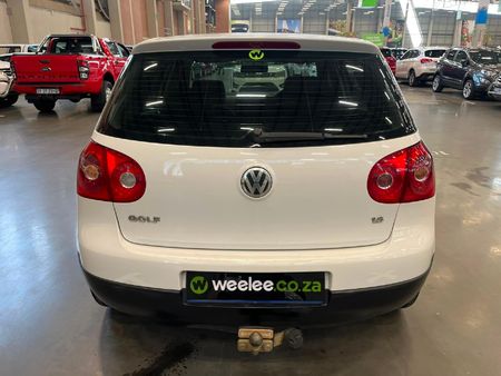 2005-Volkswagen-Golf-16-Trendline_5