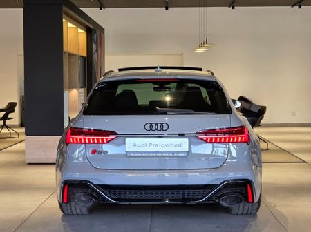 2025-Audi-RS6-Avant-Performance-Auto_11