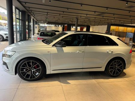 2023-Audi-Q8-45-TDI-quattro-Auto_2