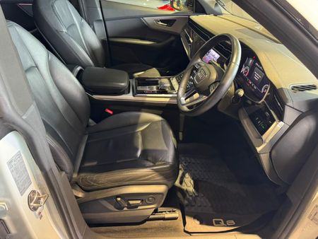 2023-Audi-Q8-45-TDI-quattro-Auto_8