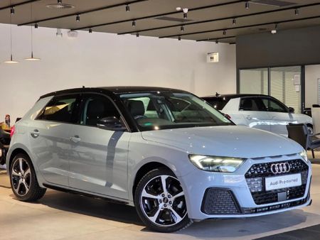2022-Audi-A1-Sportback-15-TFSI-Auto-35-TFSI_0
