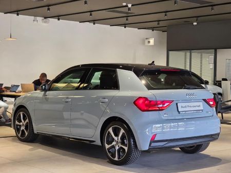 2022-Audi-A1-Sportback-15-TFSI-Auto-35-TFSI_9