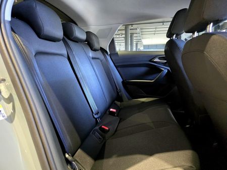 2025-Audi-A1-Sportback-30-TFSI-Black-Edition-S-Tronic_17