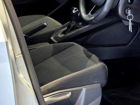 2025-Audi-A1-Sportback-30-TFSI-Advanced-S-Tronic_20