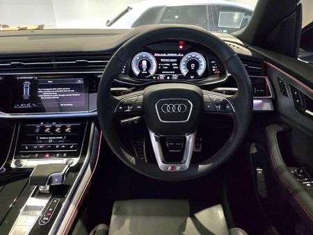 2025-Audi-Q8-45-TDI-quattro-Auto-Black-Edition_23