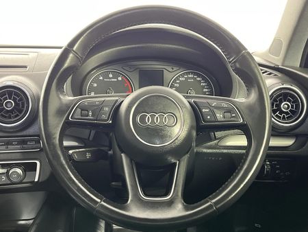 2021-Audi-A3-Sedan-10-TFSI-Auto-30-TFSI_11