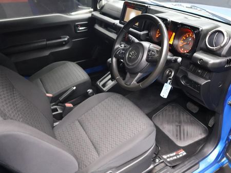 2024-Suzuki-Jimny-15-GLX-Auto_9