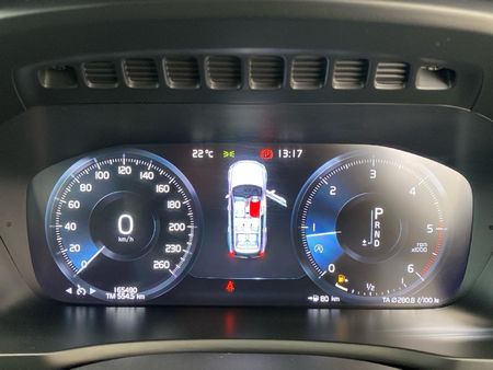 2016-Volvo-XC90-D5-Auto-AWD-R-Design_19