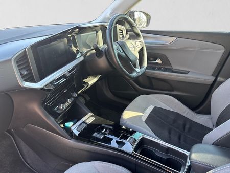2024-Opel-Mokka-12T-Elegance-Auto_18