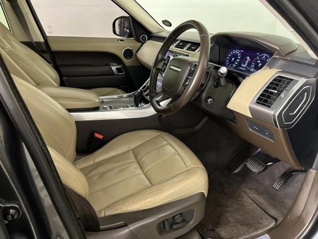 2019-Land-Rover-Range-Rover-Sport-30-D-HSE-225kW_9