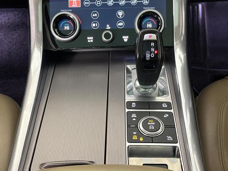 2019-Land-Rover-Range-Rover-Sport-30-D-HSE-225kW_10