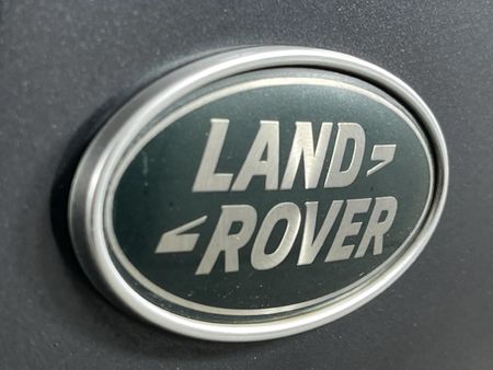 2019-Land-Rover-Range-Rover-Sport-30-D-HSE-225kW_11