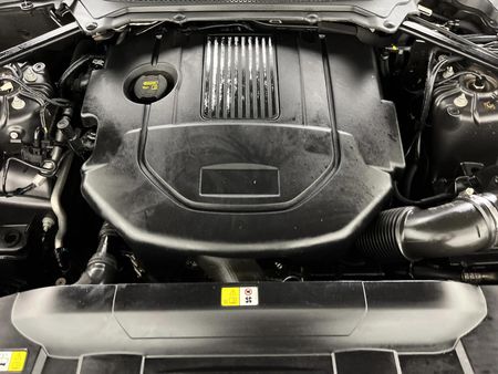 2019-Land-Rover-Range-Rover-Sport-30-D-HSE-225kW_13