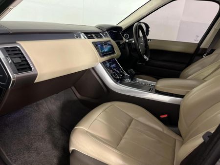 2019-Land-Rover-Range-Rover-Sport-30-D-HSE-225kW_8