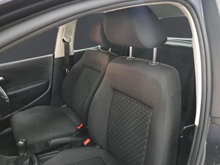 2025-Volkswagen-Polo-Vivo-14_13