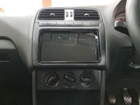 2025-Volkswagen-Polo-Vivo-14_17