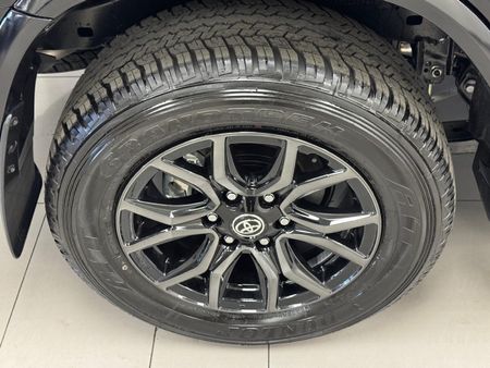 2026-Toyota-Fortuner-28GD-6-4x4-GR-S-Auto_18