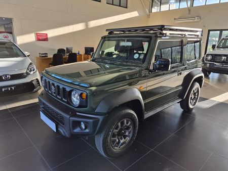 2025-Suzuki-Jimny-15-GLX-Auto_2