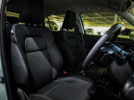 2025-Suzuki-Swift-12-GLX-Auto_10