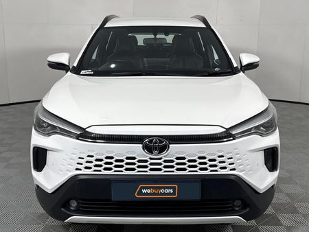 2025-Toyota-Corolla-Cross-18-XS_11