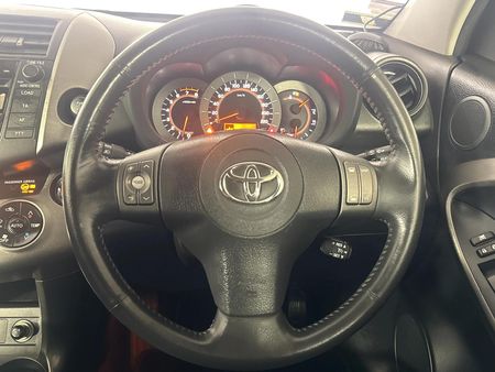 2011-Toyota-RAV4-20-VX-Auto_11