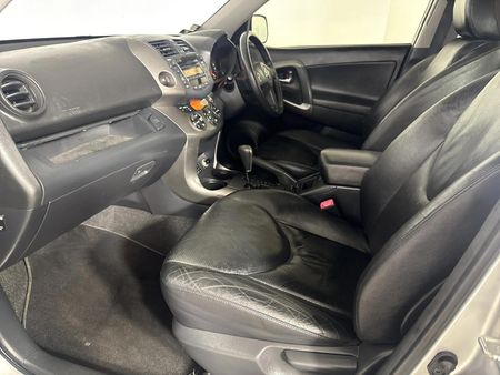 2011-Toyota-RAV4-20-VX-Auto_8