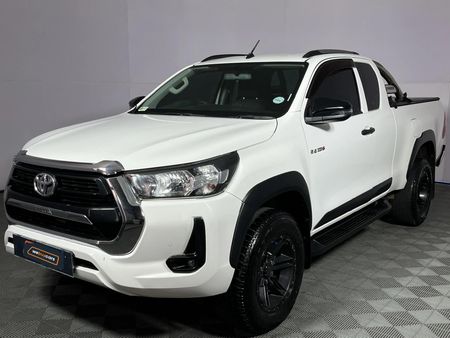 2021-Toyota-Hilux-24-GD-6-Raised-Body-Raider-Auto-Extended-Cab_0