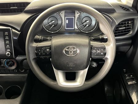 2021-Toyota-Hilux-24-GD-6-Raised-Body-Raider-Auto-Extended-Cab_11