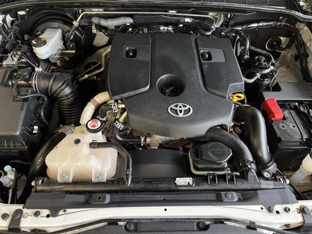2021-Toyota-Hilux-24-GD-6-Raised-Body-Raider-Auto-Extended-Cab_13