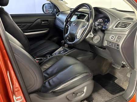 2021-Mitsubishi-Triton-24-Di-Dc-4x4-Auto-Double-Cab_9