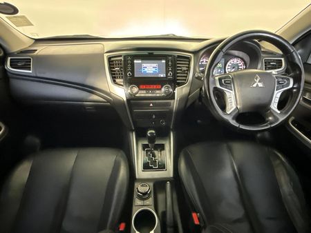 2021-Mitsubishi-Triton-24-Di-Dc-4x4-Auto-Double-Cab_1