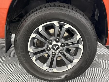 2021-Mitsubishi-Triton-24-Di-Dc-4x4-Auto-Double-Cab_5